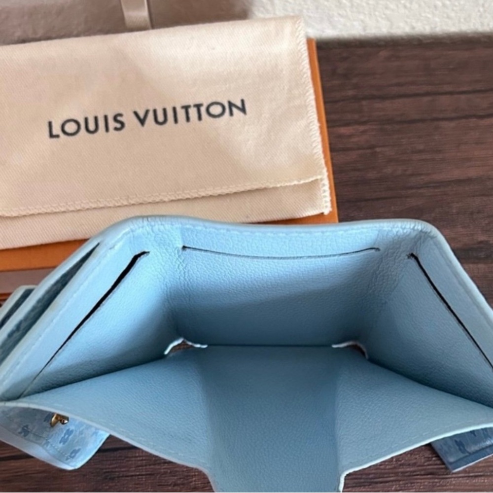 Louis Vuitton Limited Edition Portefeuille Lockmini - Picture 7 of 10